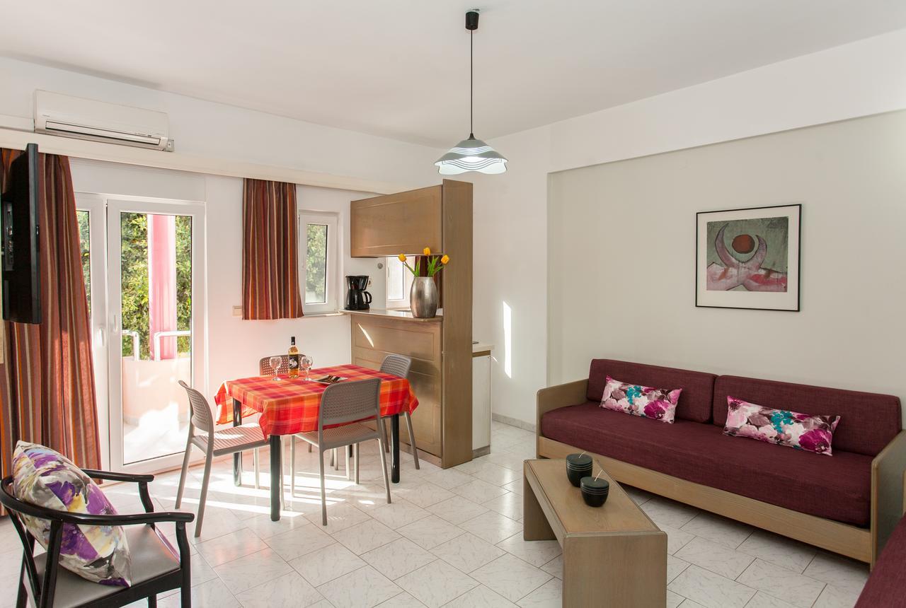 Sea Side Apartments Sztalósz Kültér fotó